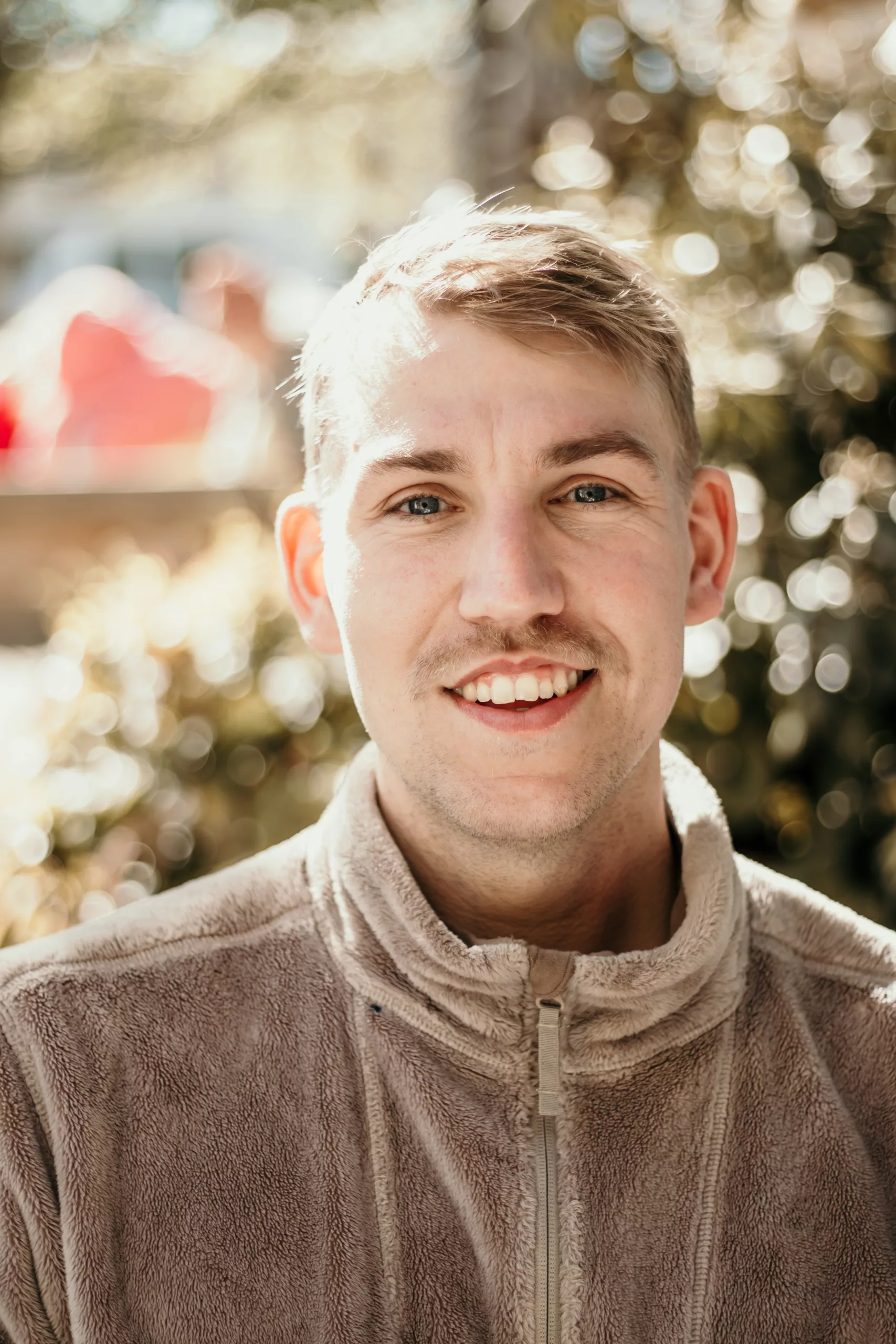 Leon Müller(Auszubildender)